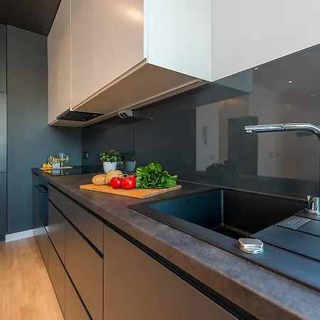 Expo Xxi Trade Pradzynskiego Serviced * Warsaw